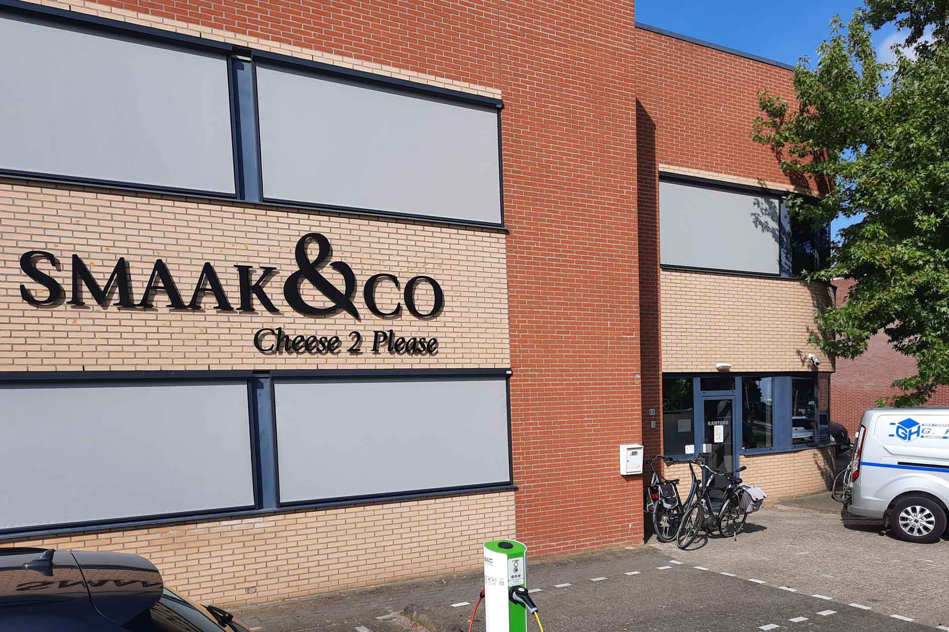 Rolluiken en zonwering - Timmerbedrijf Hak